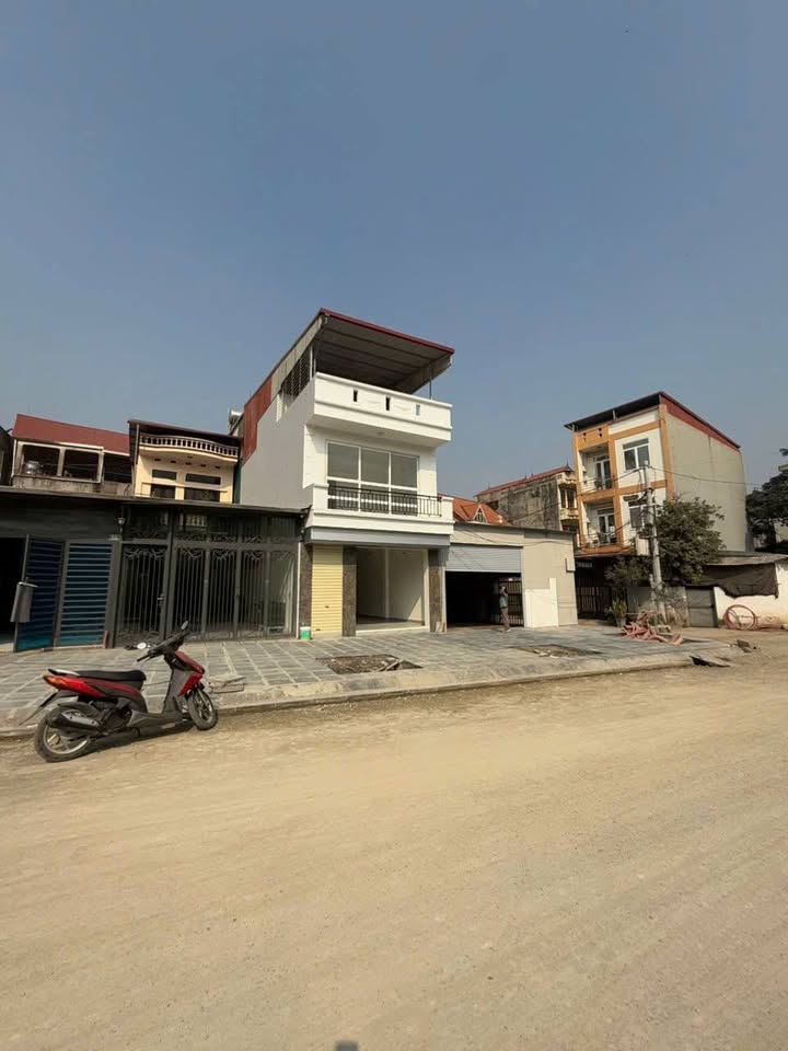Cho thuê mặt bằng phố Đặng Vũ Hỷ, Long Biên 70m² giá 6 triệu - Vị trí đẹp, thuận tiện kinh doanh!