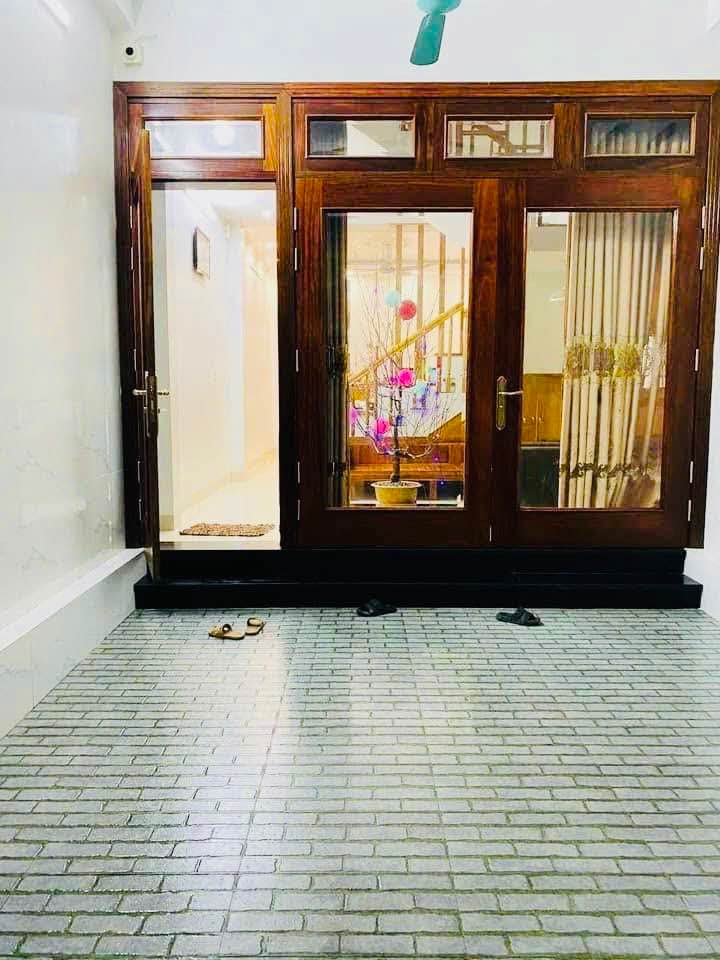 Nhà 2 tầng 1 tum tại Lý Tự Trọng, 76m² giá 3 tỷ - Sẵn sàng vào ở!