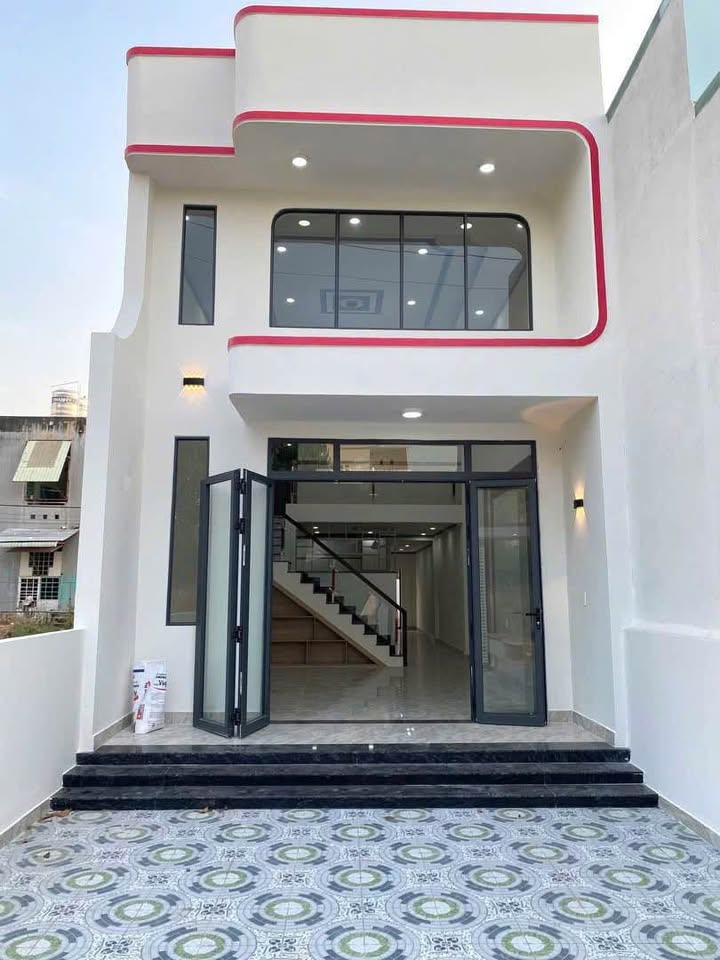 Nhà gác lửng KP6, Trảng Dài 106m² giá 1.82 tỷ - Sổ riêng, thổ cư, thương lượng!