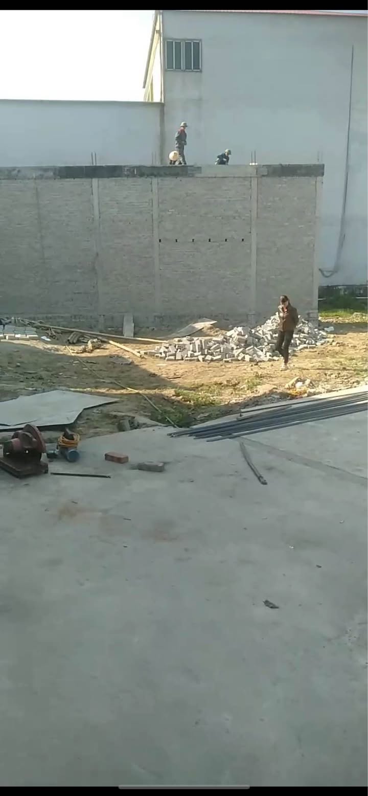 Bán lô đất Phường Trường Vinh 56.5m² giá 1 tỷ - Vị trí an ninh, tiện ích đầy đủ!