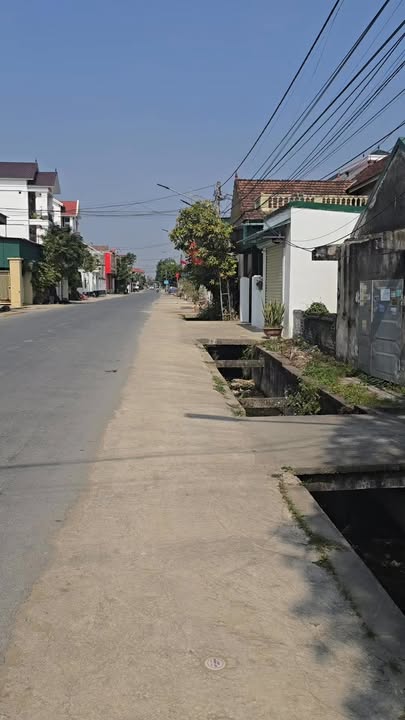 Đất nền kinh doanh đường nhựa 205, xã Diễn Xuân, 200m² giá 7 tỷ - Cơ hội đầu tư hấp dẫn!