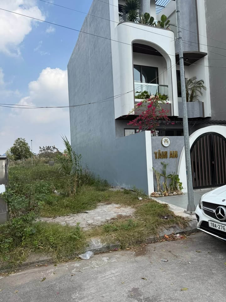 Đất nền khu đô thị Mỹ Trung Nam Định 75m² giá 3.18 tỷ - Sổ đỏ chính chủ