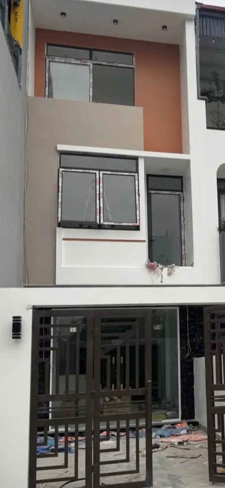 Nhà 3 tầng mới xây tại Yên Bái 80m² giá 2.6 tỷ - Chính chủ bán gấp!