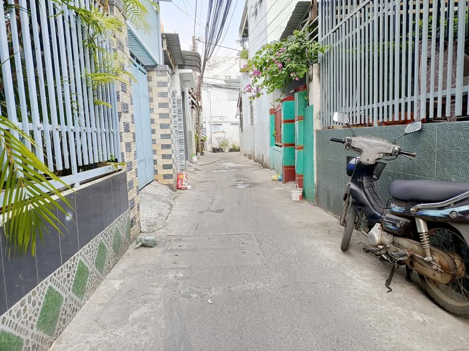 Bán Nhà Mặt Tiền Đường Thái Phiên, Phường Phú Tài, 36m² - Giá 1 tỷ, Sẵn Sàng Vào Ở!