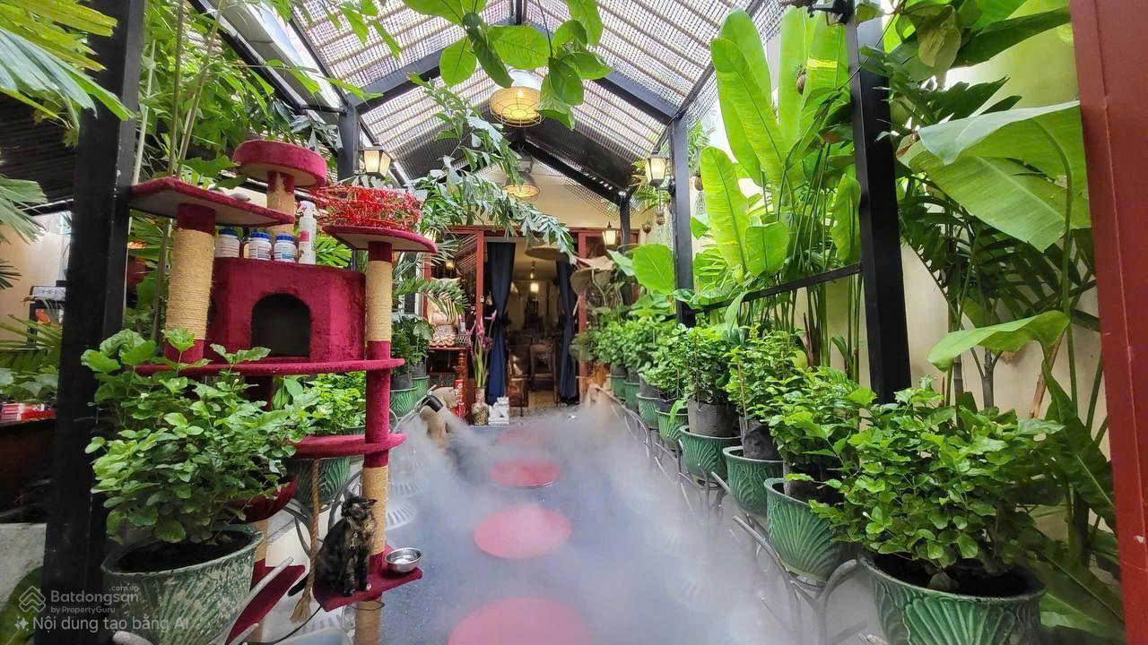 Cho thuê villa đẹp Thảo Điền 200m² giá chỉ 70-80 triệu - Thích hợp làm văn phòng và ở ngay!