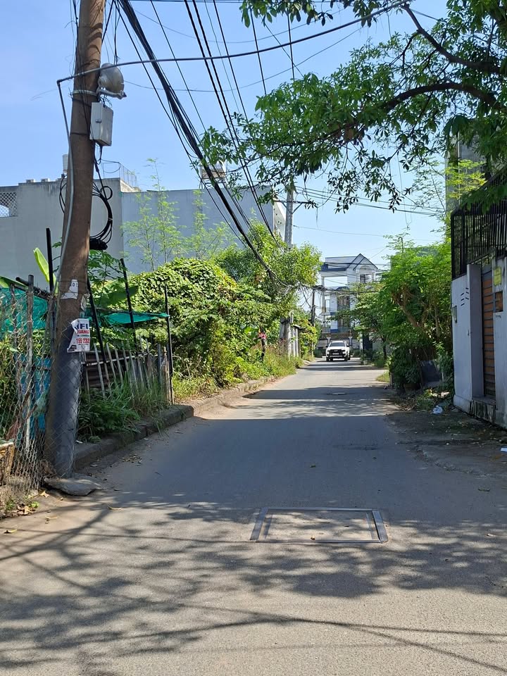 Đất mặt tiền hẻm 47 Trường Lưu, Quận 9, 80.3m² giá 4.5 tỷ - Vị trí kinh doanh đắc địa!