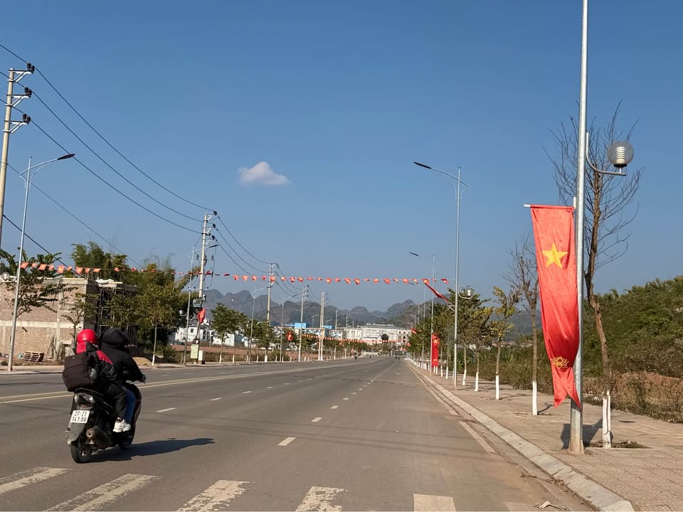 Đất nền mặt đường 31m tại phường Chiềng Cơi, Sơn La, 150m² - Cơ hội kinh doanh vàng!