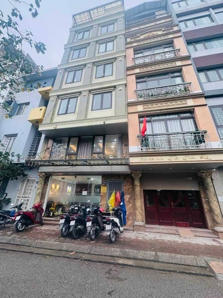 Văn phòng cho thuê tại Ngọc Thụy, Long Biên 126m² - Kinh doanh đắc địa, view công viên!