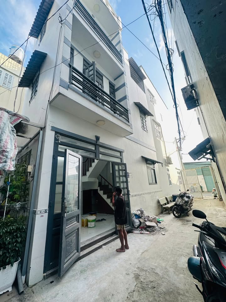 Nhà Mới Quận 12 Thới An 27m² - Thiết kế 3 Tầng Đẹp Mắt!