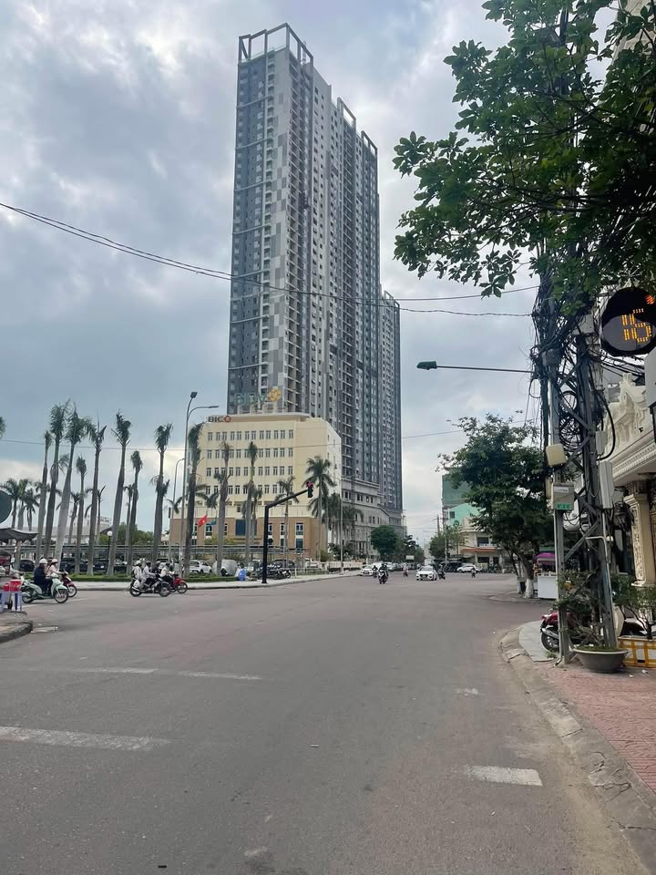 Đất nền đường Diên Hồng, P. Ngô Mây 80m² giá 6 tỷ - Vị trí trung tâm, đầy đủ tiện ích!