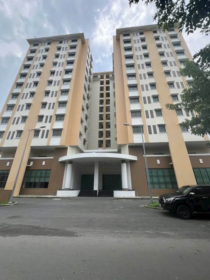 Căn hộ chung cư 12 tầng tại Đường Dương Thị Giang, Quận 12, 62m² chỉ 2.2 tỷ - Sổ hồng riêng, chính chủ!