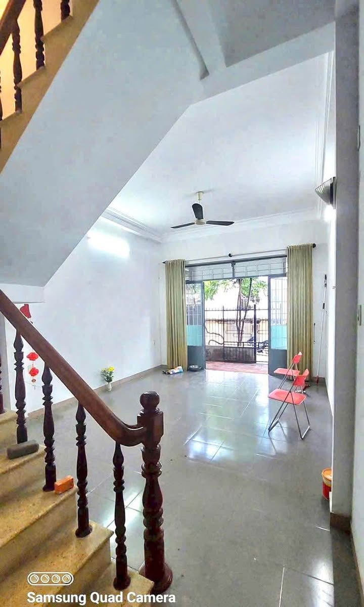 Nhà cho thuê 3 tầng tại Vĩnh Hải, Nha Trang 75m² - Gần biển Hòn Chồng chỉ 40m!