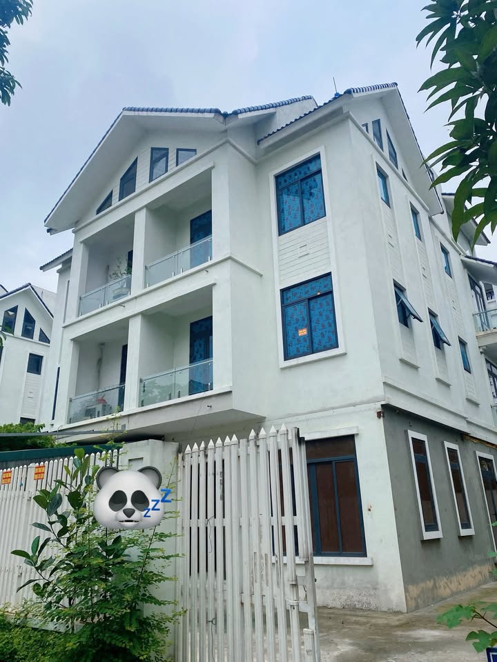 Biệt thự cho thuê khu D Geleximco 200m² - Đường rộng ô tô, thanh toán linh hoạt!