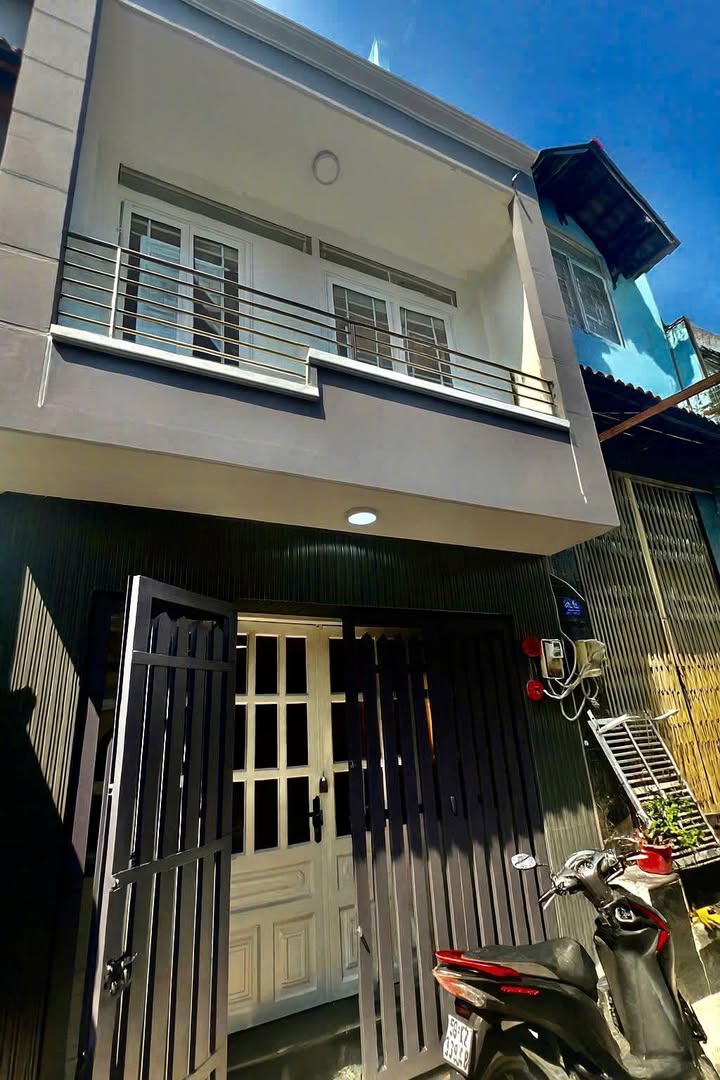 Nhà phố 1 lầu 3PN tại Quận 7, DT 44m² - Sổ hồng riêng, nội thất đẹp