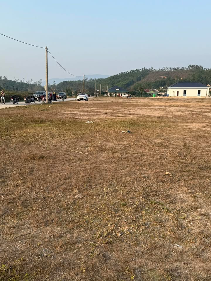 Đất nền Cồn Đen, Vinh Tân, 300m² giá 1.1 tỷ - Cơ hội đầu tư tuyệt vời!