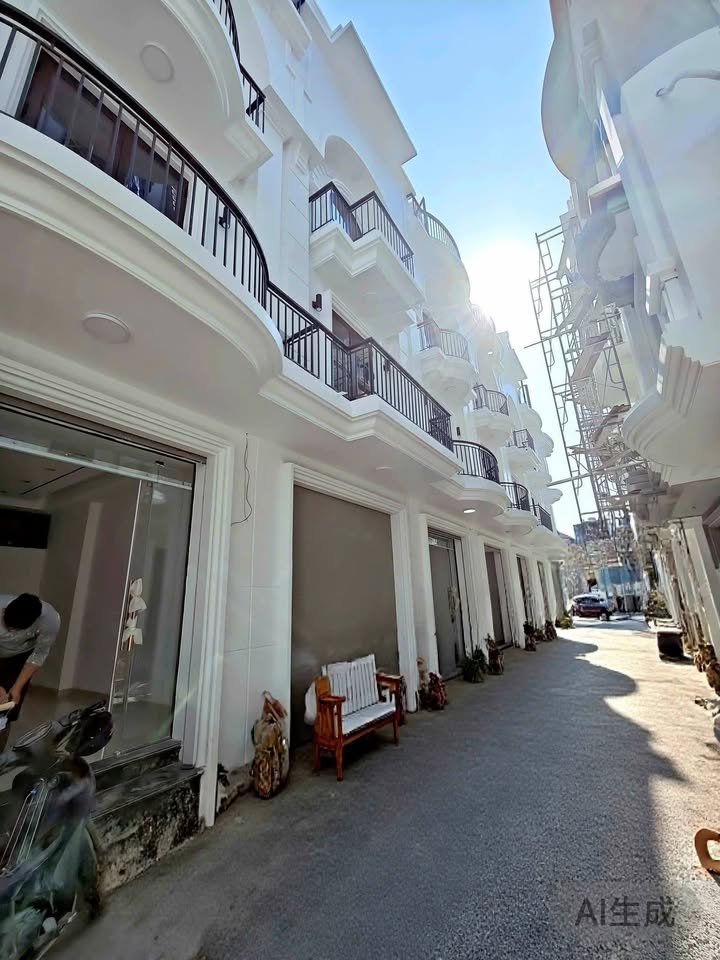 Nhà 4 tầng độc lập tại Bình Kiều, Hải Phòng - Thiết kế tân cổ điển, sẵn sàng ở ngay!