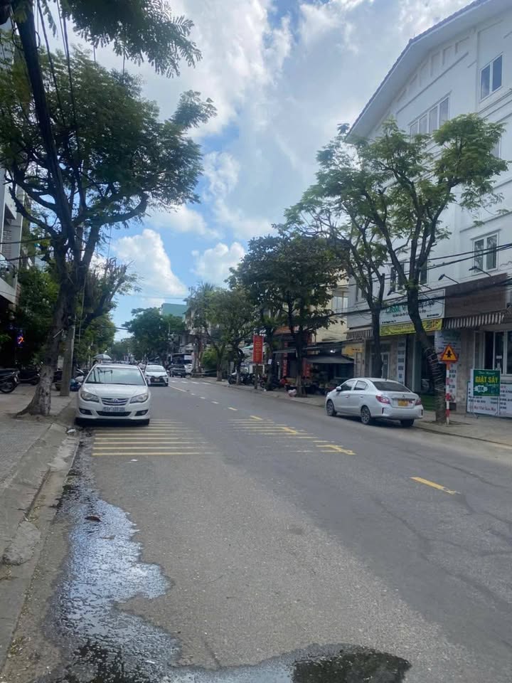 FrontHouse Nguyễn Công Trứ 112m² giá 15 tỷ - Đầu tư sinh lời ngay!