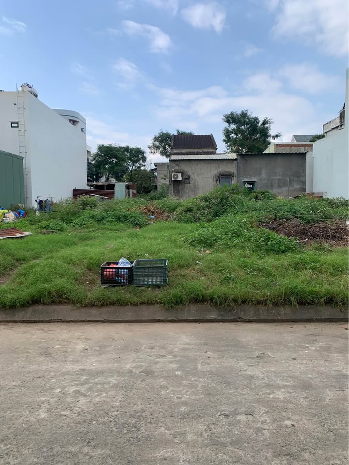 Nhà ở TĐC Hòa Hiệp Nam Đà Nẵng 100m² giá 3 tỷ - Gần mặt tiền đường Nguyễn Chu Sỹ!