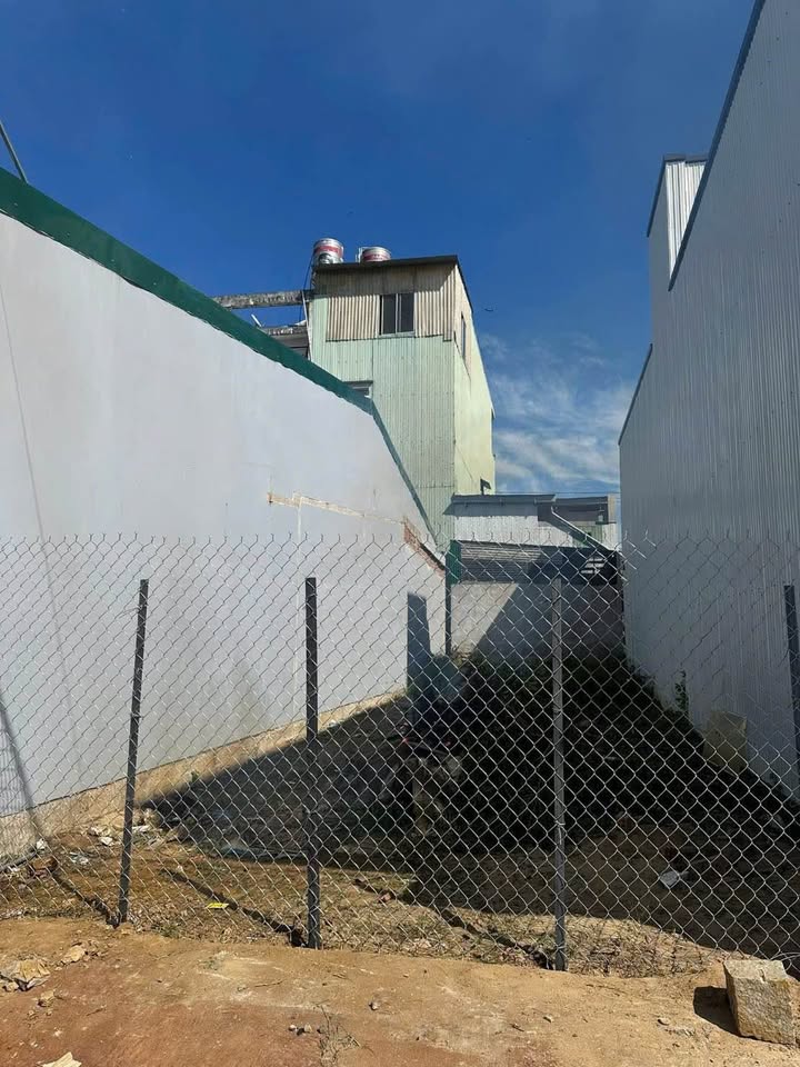 Lô đất 95m² tại Hồ Tùng Mậu, Bảo Lộc - Giá chỉ 4.3 tỷ, chính chủ bán gấp!