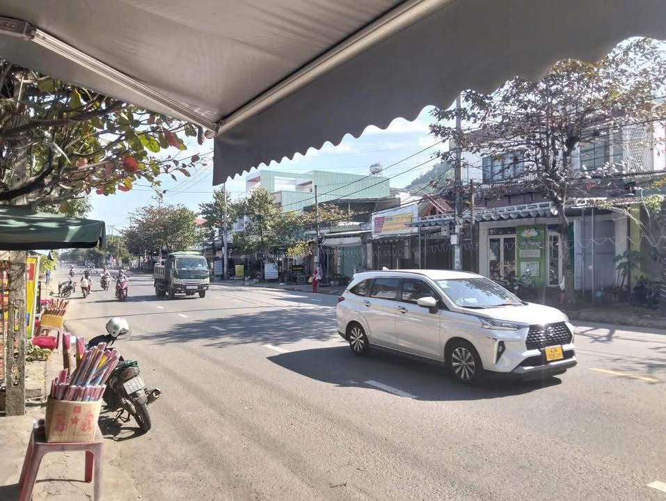 Cho thuê mặt bằng mặt tiền đường 602, Hòa Sơn 500m² - Không gian rộng rãi, thích hợp kinh doanh!