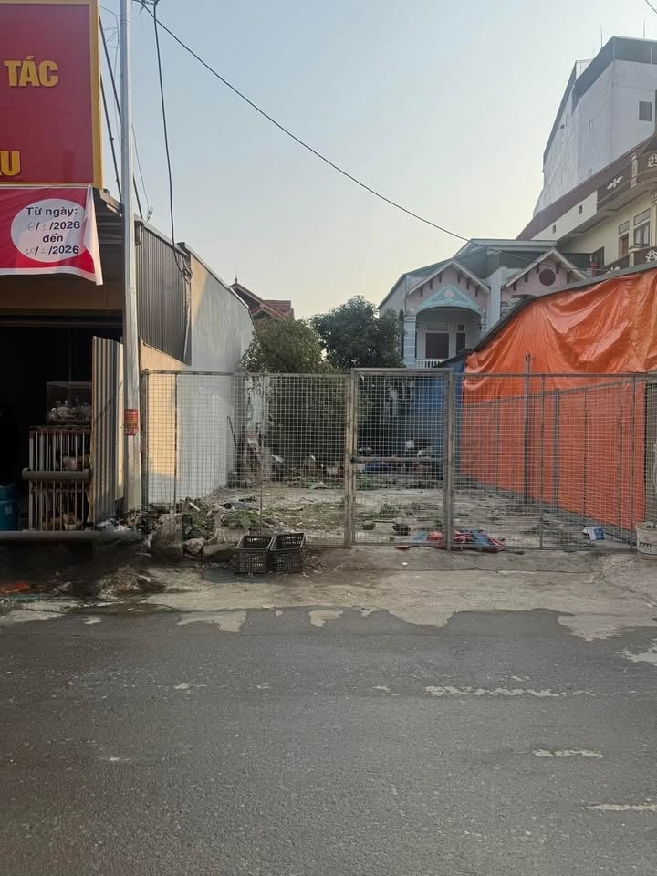 Đất thổ cư mặt tiền 6m tại Quận Hà Đông 100m² giá chỉ 3.35 tỷ - Cần bán gấp trước Tết!