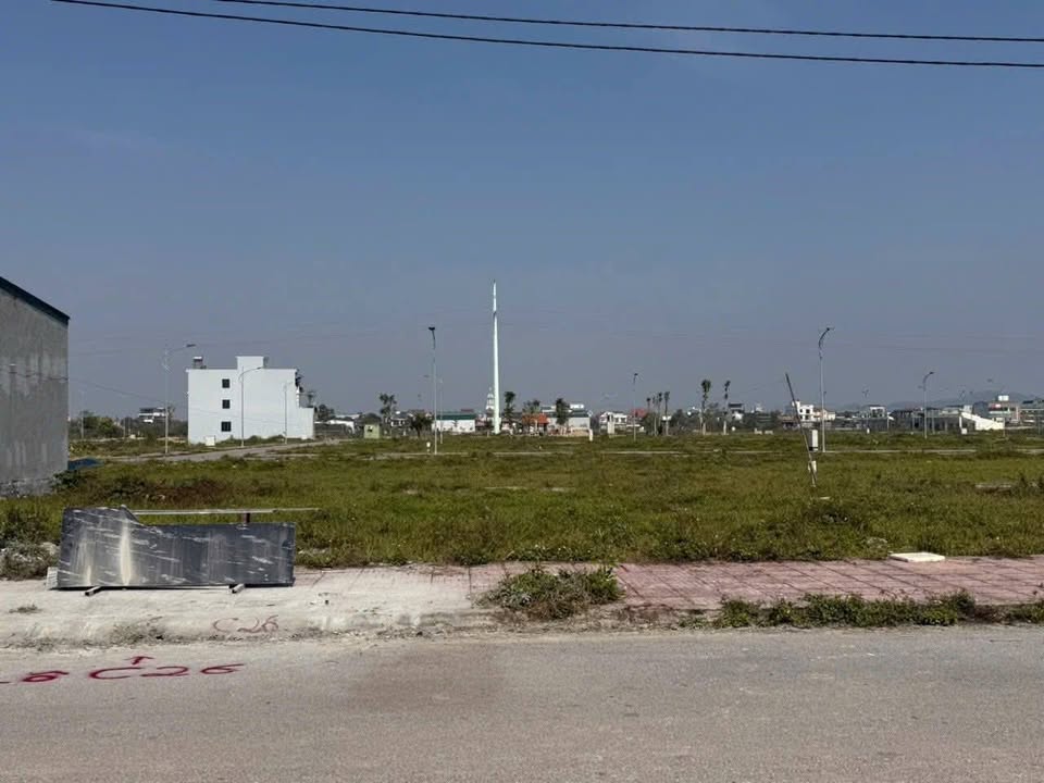 Đất nền Đô Lương 147m² giá 2 tỷ - Mặt đường quy hoạch 15m