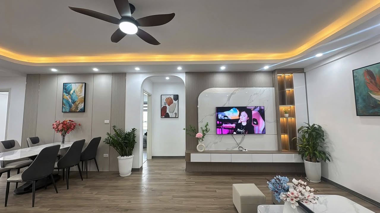 Căn hộ CT2A Xa La 103m² giá 6.4 tỷ - Full nội thất, sẵn sàng vào ở!