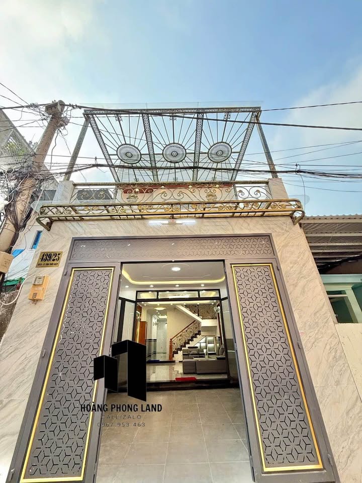 Nhà riêng 100m² hẻm xe hơi Lê Văn Khương, Quận 12 - Sổ hồng đầy đủ, giá 6.89 tỷ!