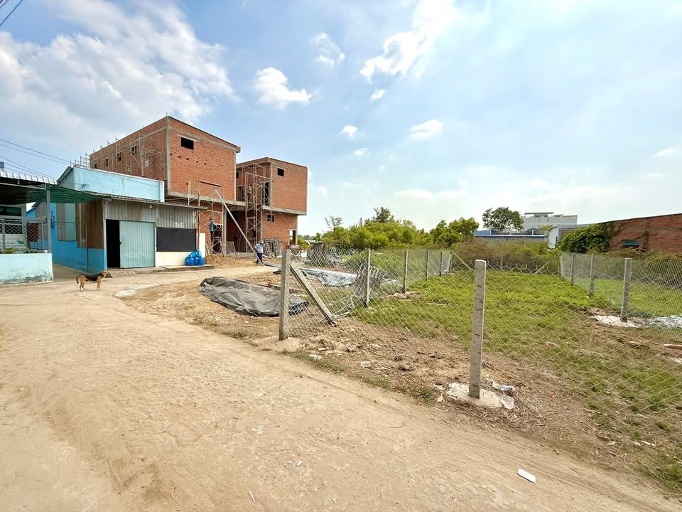 Đất nền Vinhomes Cần Giờ 96m² giá 3.2 tỷ - Cơ hội đầu tư tuyệt vời!