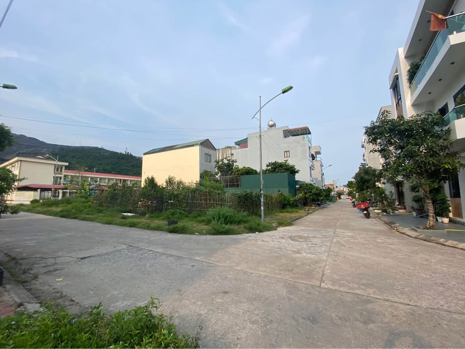 Đất nền Cẩm Đông 65m² giá 1.8 tỷ - Hướng Bắc, vị trí đắc địa!