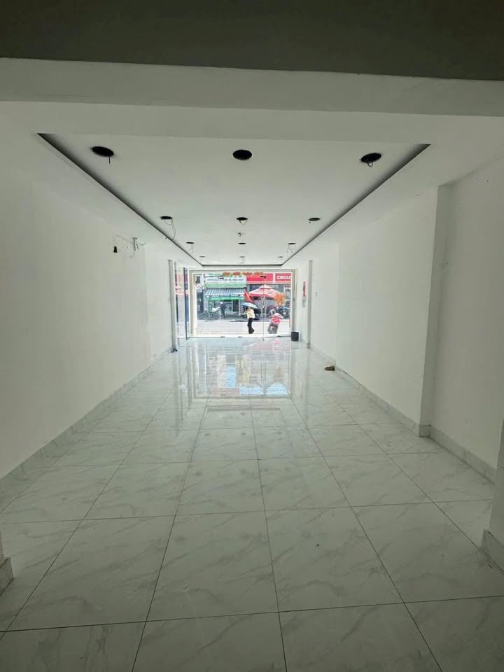 Nhà mặt tiền kinh doanh Man Thiện, Q.Thủ Đức 112m² - Vị trí đắc địa, sẵn sàng cho mọi ngành nghề