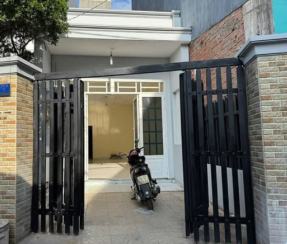 Nhà nguyên căn cho thuê tại Phước Long B, Thủ Đức 90m² - Tiện nghi cho cả ở và kinh doanh!