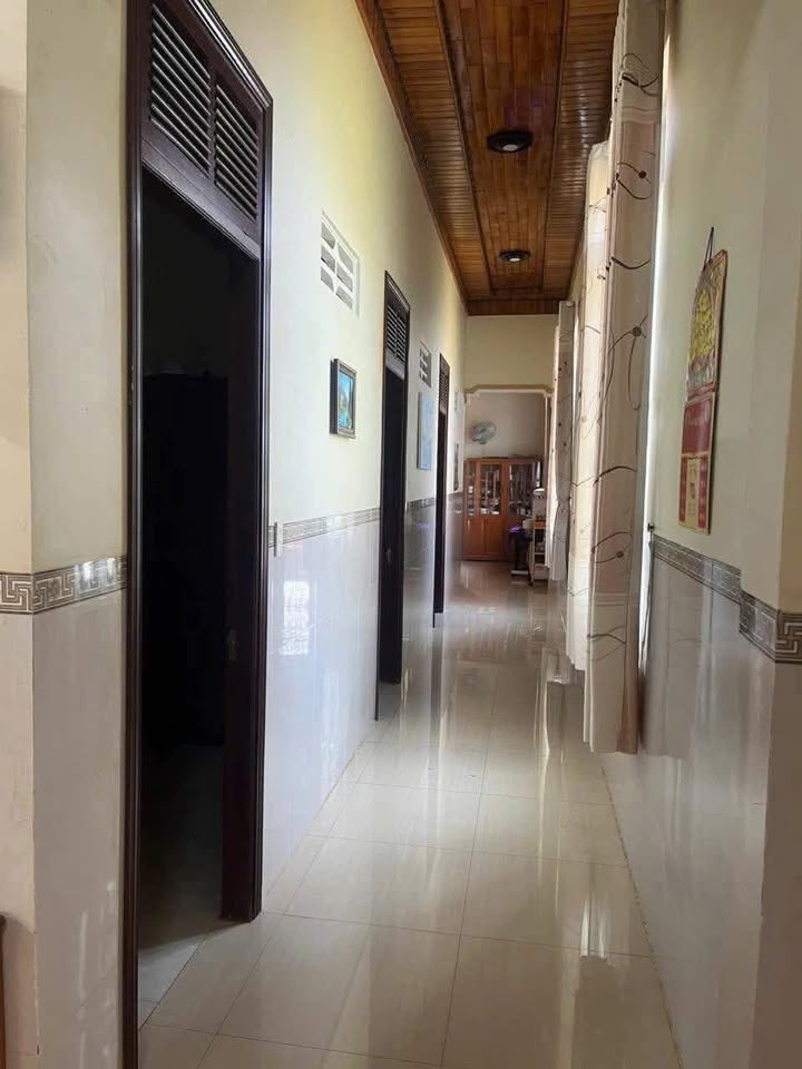 Bán nhà Nguyễn Trãi, Đắk Mil 288m² giá 3.3 tỷ - Full nội thất vào ở ngay!