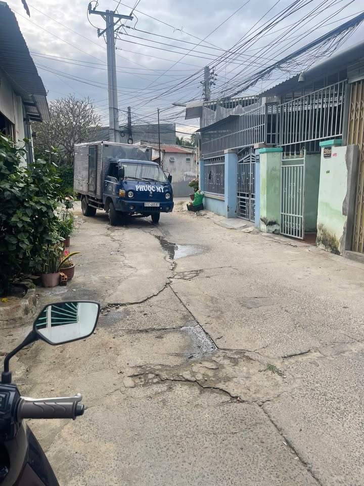 Nhà cấp 4 Đài Sơn, 145m² giá 2.x tỷ - Giao thông thuận tiện!