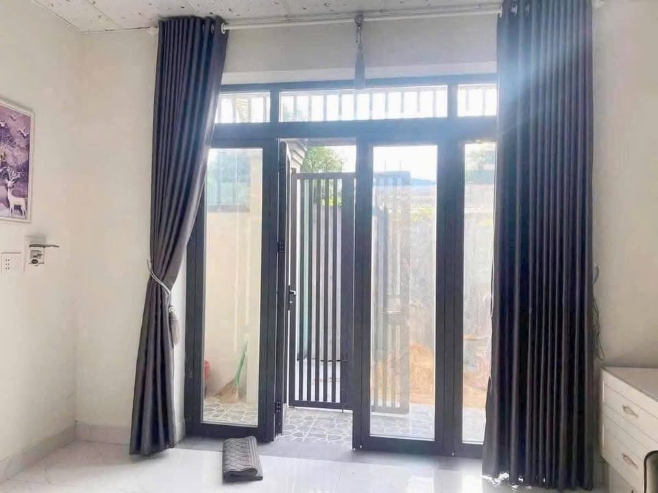 Cho thuê nhà Thủ Dầu Một 100m² giá 9 triệu - Nội thất đầy đủ, chỉ việc vào ở!