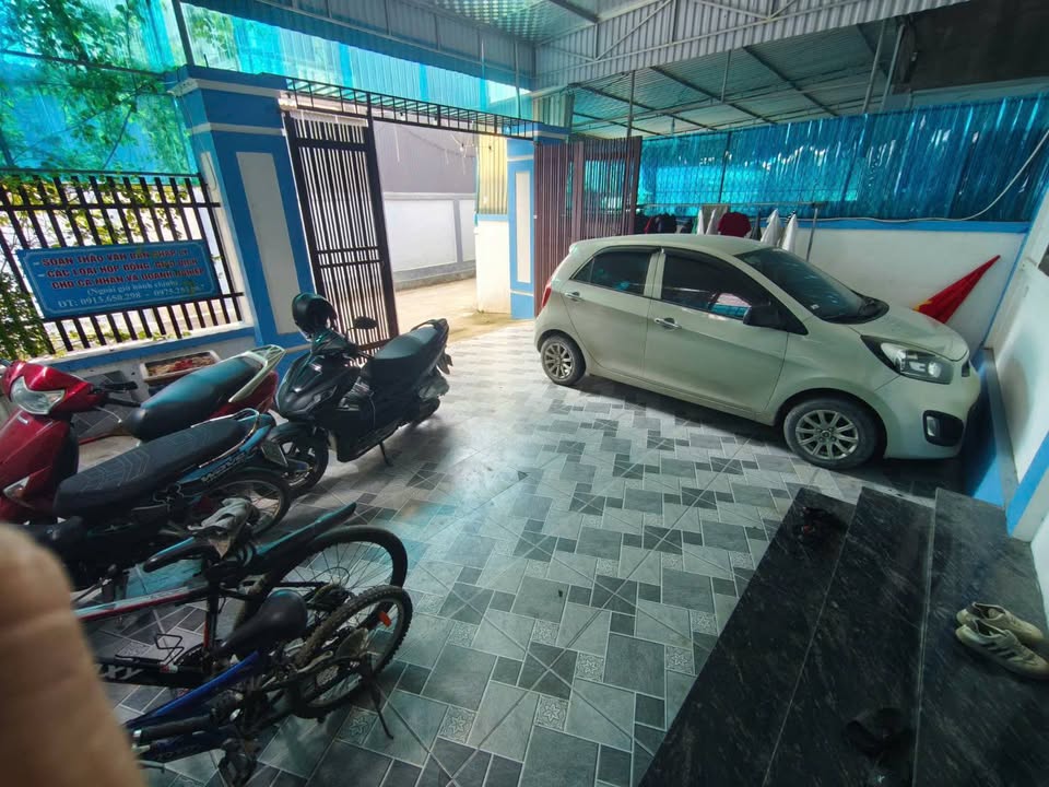 Nhà cấp 4 cho thuê tại VSIP, 200m² chỉ 10 triệu/tháng - Sân rộng để ô tô