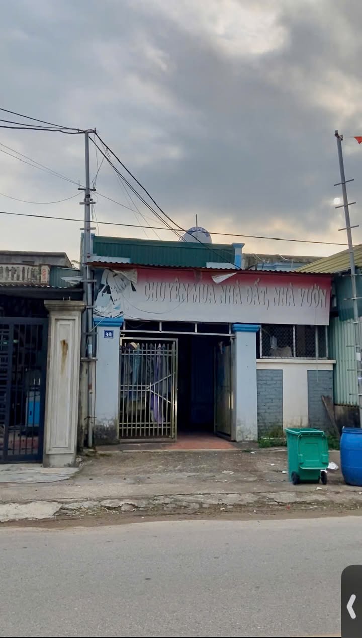 Dãy trọ khép kín tại Thôn 5, Quảng Long, 100m² giá 2.3 tỷ - Dòng tiền ổn định!