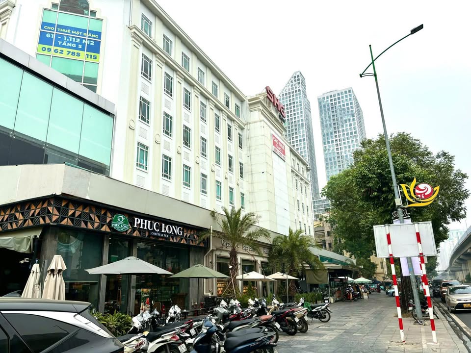 Cho thuê FrontHouse 600m² tại Quang Trung, Hà Đông - Giá chỉ 108 triệu/tháng!