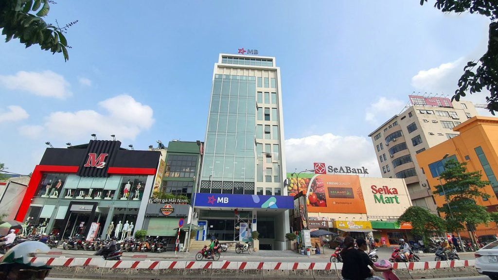 Cho thuê văn phòng tại La Thành, Đống Đa diện tích 200m² giá 30 triệu - Không thể bỏ lỡ!