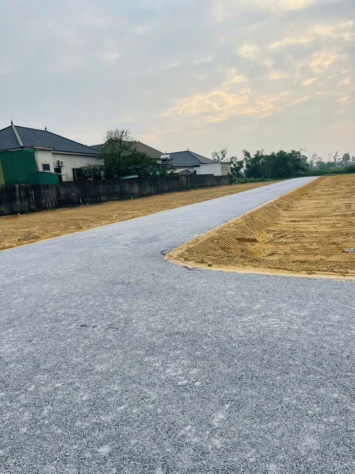 Lô đất 95m² Nghi Thạch giá 9xx triệu - Đường nhựa đẹp, vị trí thuận lợi!