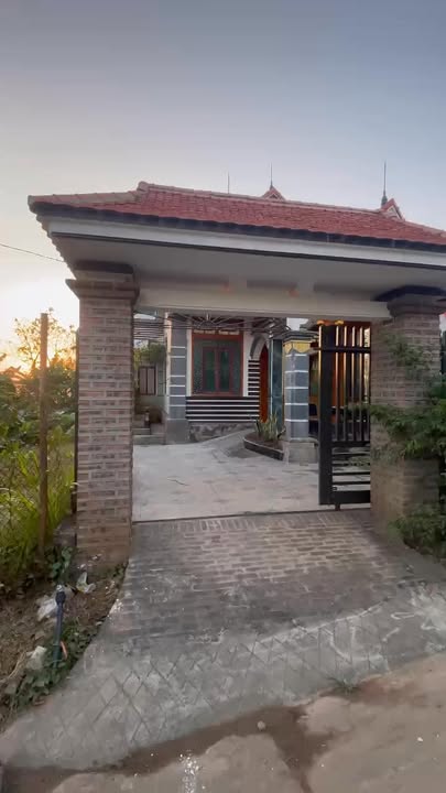 Nhà đẹp Hành Cù - Thanh Ba - Phú Thọ 140m² giá 1 tỷ - Khu dân cư sầm uất!