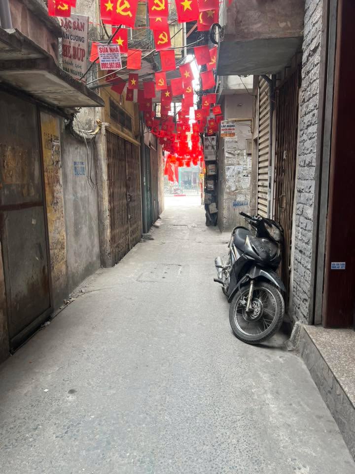 Nhà phố Tôn Đức Thắng, Đống Đa 129m² giá 8 tỷ - Mảnh đất vàng hiếm có!