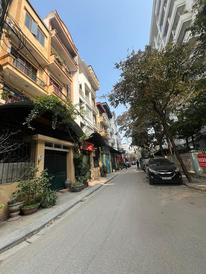 FrontHouse Cầu Giấy 90m² giá 25 tỷ - Kinh doanh đắc địa, ô tô tránh nhau!