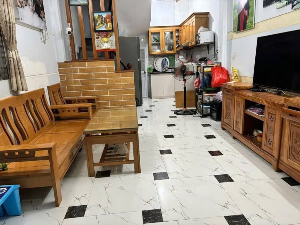 Bán nhà 6 tầng tại Mỹ Đình 32m² giá 8 tỷ - Gần khu kinh doanh sầm uất