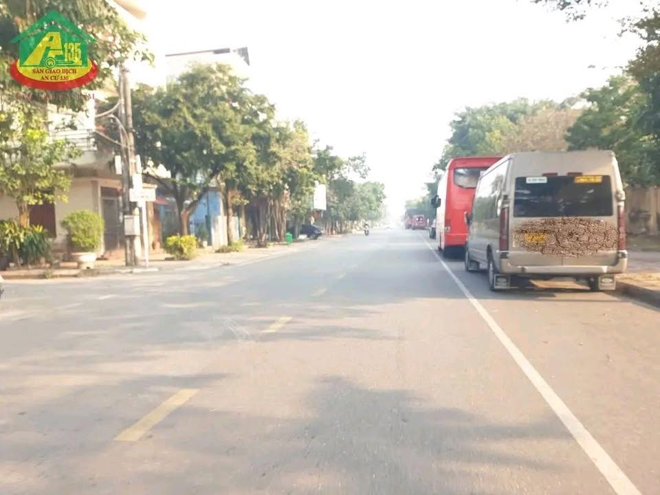 Đất nền Ngô Gia Tự, Ninh Bình 75m² giá 3 tỷ - Vị trí đắc địa gần bể bơi