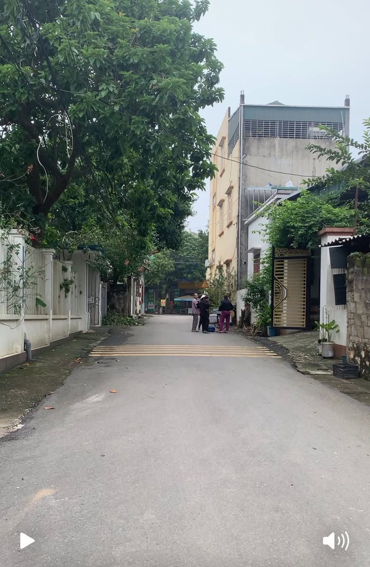 Đất nền tổ 3 Tây Sơn Tam Điệp 133m² giá 17 tỷ - Vị trí đắc địa, tiện ích đầy đủ!