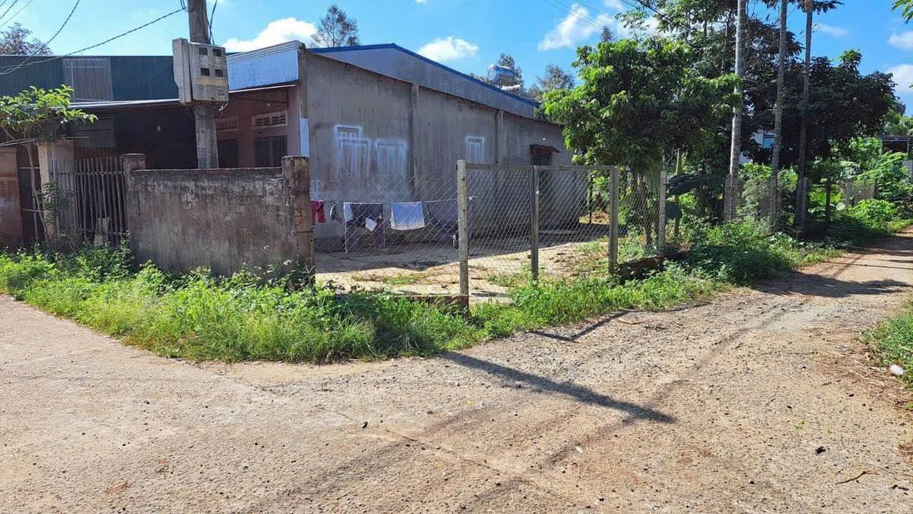 Bán đất mặt tiền Trung Hòa, Cư Kuin 375m² - Giá chỉ 35.88 tỷ, cơ hội đầu tư hấp dẫn!