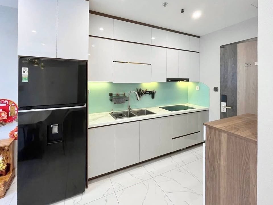 Căn hộ Vinhomes Grand Park The Oasis 2PN 2WC giá 9.8 triệu - Full nội thất đẳng cấp, view sông đẹp!