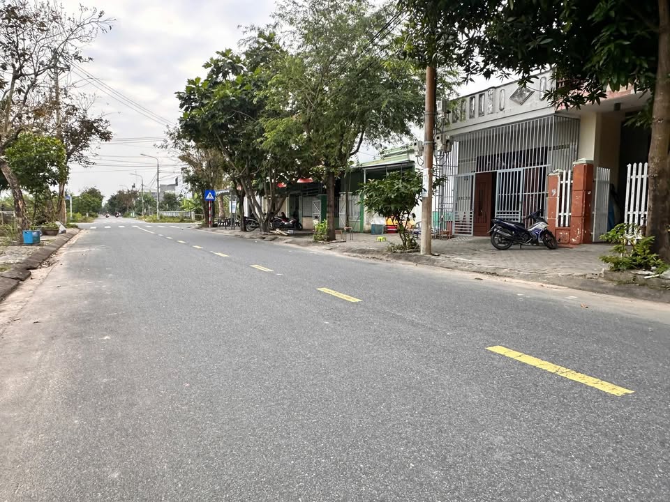 Đất nền đẹp Hằng Phương Nữ Sĩ 100m² giá 5.05 tỷ - Đầu tư sinh lời hấp dẫn!