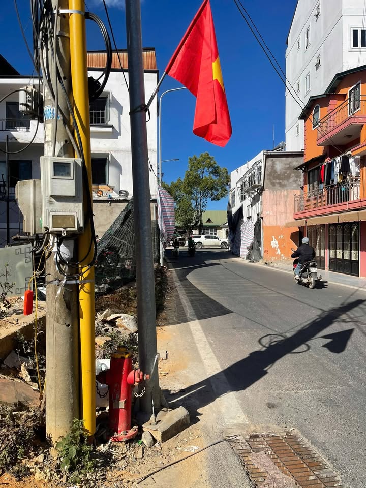 Cho thuê mặt bằng kinh doanh 200m² tại Đà Lạt - Giá chỉ 30 triệu/tháng!